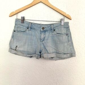 Womens Paige Light Wash Short Denim Shorts Size 26 Distressed Casual Beach